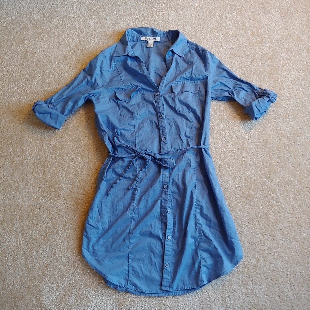 Forever 21 gently worn button down tunic w/tie